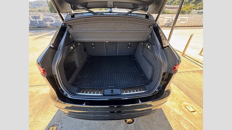 2024 Approved Jaguar F-Pace Santorini Black 2.0 I4 184kW Petrol R-Dynamic SE