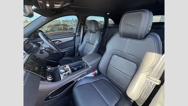 2024 Approved Jaguar F-Pace Santorini Black 2.0 I4 184kW Petrol R-Dynamic SE