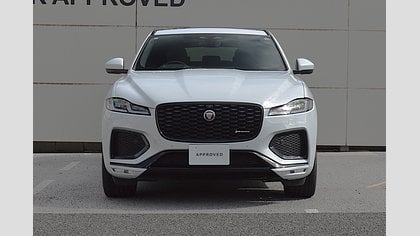 F-Pace 7