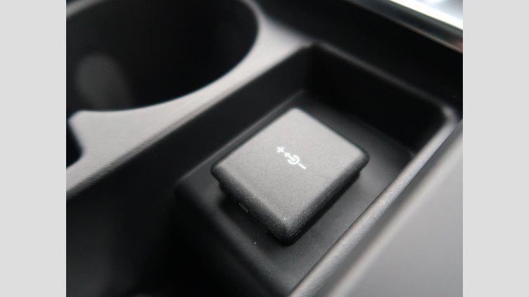 2022 認定中古車 Jaguar XF Bluefire Blue ガソリン Ｒ－ダイナミック ＨＳＥ Ｐ２５０