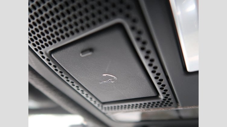 2022 認定中古車 Jaguar XF Bluefire Blue ガソリン Ｒ－ダイナミック ＨＳＥ Ｐ２５０