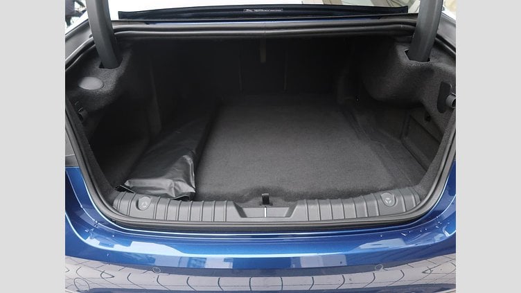 2022 認定中古車 Jaguar XF Bluefire Blue ガソリン Ｒ－ダイナミック ＨＳＥ Ｐ２５０