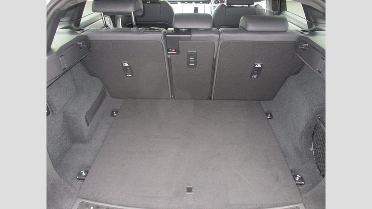 2025 認定中古車 Land Rover Range Rover Evoque Fuji White PHEV Autobiography