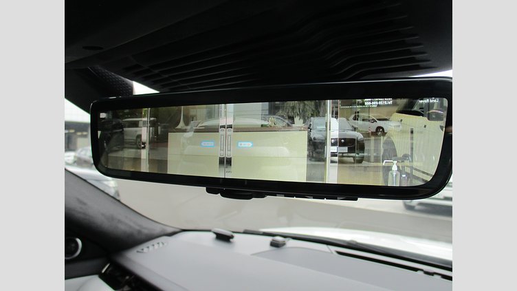 2025 認定中古車 Land Rover Range Rover Evoque Fuji White PHEV Autobiography