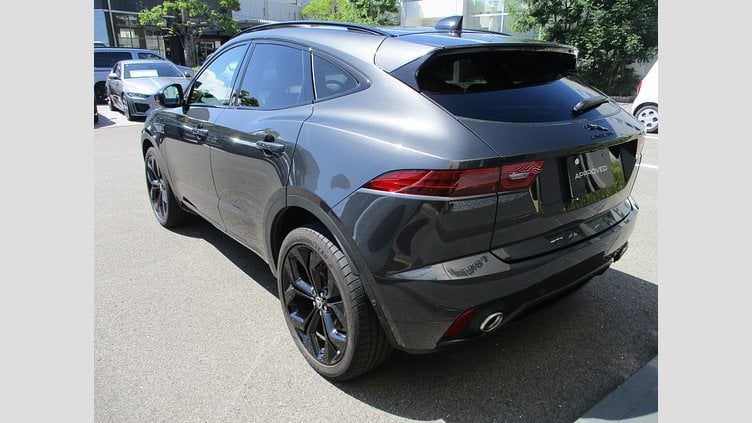 2023 認定中古車 Jaguar E-Pace Carpathian Grey 2.0ガソリン R-Dynamic SE
