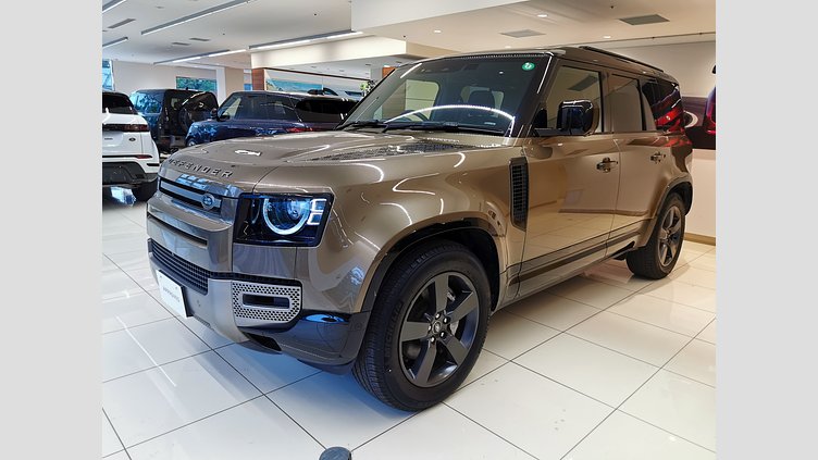 2023 認定中古車 Land Rover Defender 110 Gondwana Stone 3.0L　ディーゼルターボ XダイナミックSE　D300