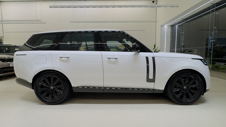 2025 新車 Land Rover Range Rover (1EJ) Ostuni Pearl White 珍珠白 P400 SE SWB Limited Edition