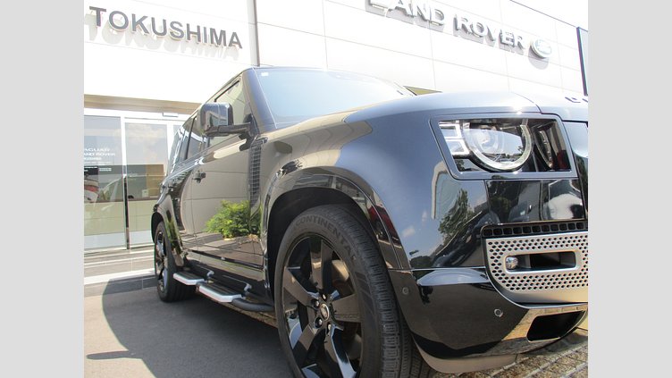2021 認定中古車 Land Rover Defender 110 Santorini Black D300 X-Dynamic SE