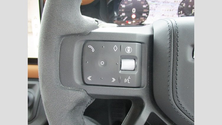 2024 認定中古車 Land Rover Defender 110 Carpathian Grey 5.0P X V8