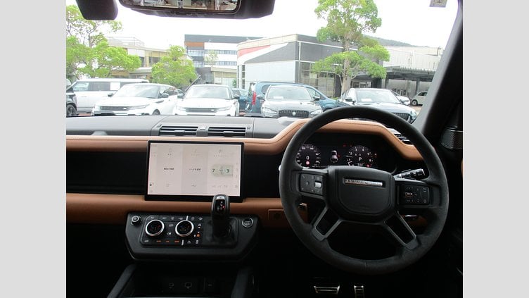 2024 認定中古車 Land Rover Defender 110 Carpathian Grey 5.0P X V8