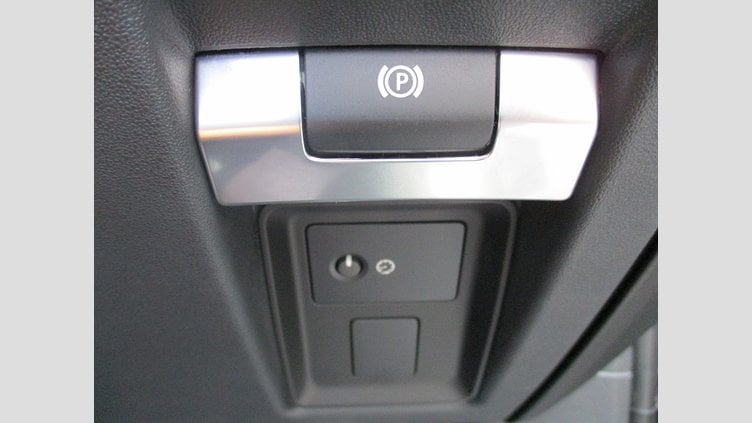 2024 認定中古車 Land Rover Defender 110 Carpathian Grey 5.0P X V8