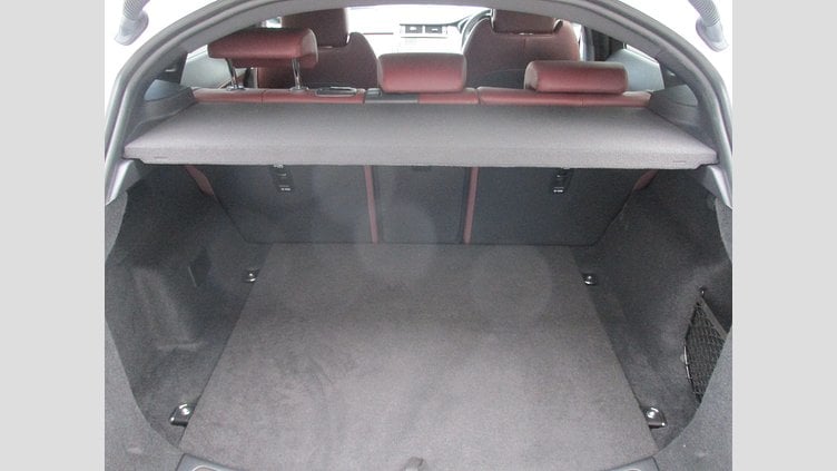 2024 認定中古車 Jaguar E-Pace Fuji White D204 R-Dynamic SE