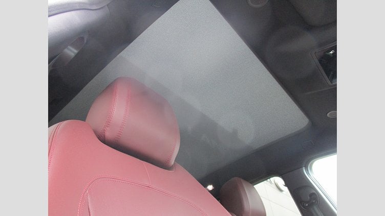 2024 認定中古車 Jaguar E-Pace Fuji White D204 R-Dynamic SE