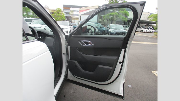 2024 認定中古車 Land Rover Range Rover Velar Fuji White PHEV Dynamic SE