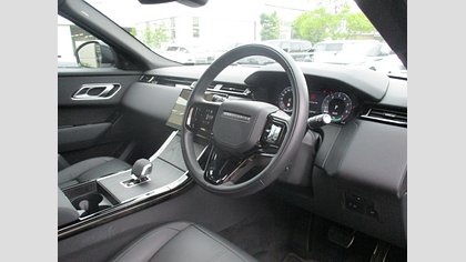 Range Rover Velar 11