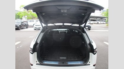 Range Rover Velar 35