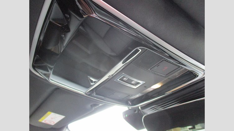 2024 認定中古車 Land Rover Range Rover Velar Fuji White PHEV Dynamic SE