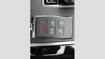 Range Rover Velar 16