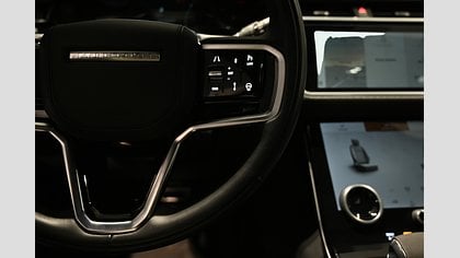 Range Rover Velar 11