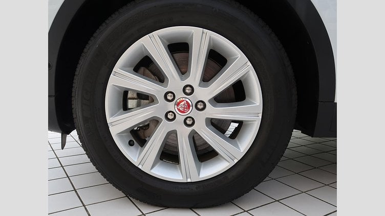 2018 認定中古車 Jaguar E-Pace Yulong White ガソリン Ｓ ２５０ＰＳ