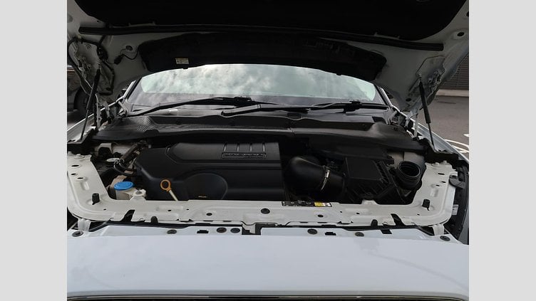 2018 認定中古車 Jaguar E-Pace Yulong White ガソリン Ｓ ２５０ＰＳ