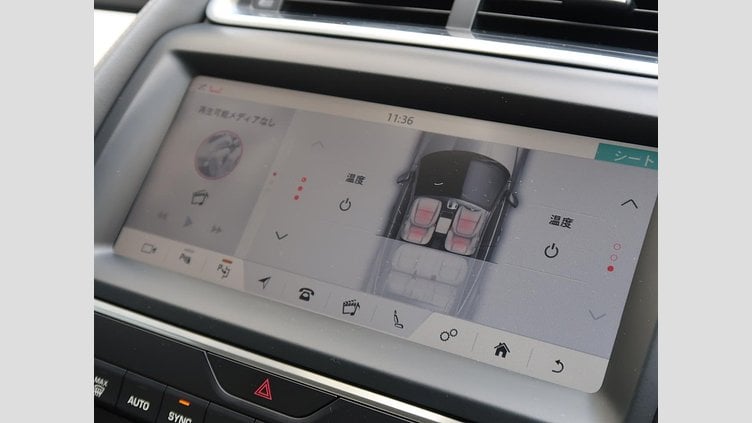 2018 認定中古車 Jaguar E-Pace Yulong White ガソリン Ｓ ２５０ＰＳ