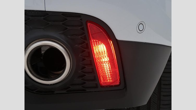 2018 認定中古車 Jaguar E-Pace Yulong White ガソリン Ｓ ２５０ＰＳ