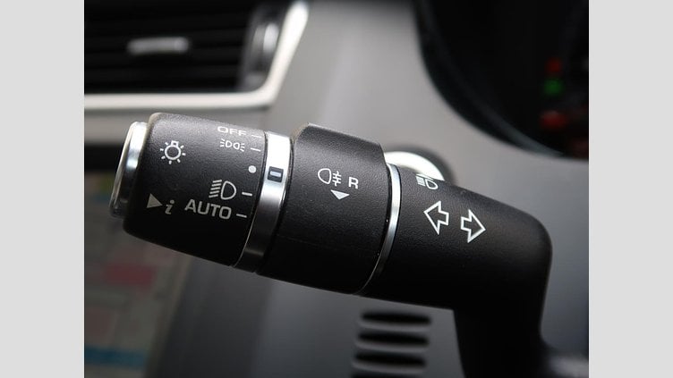 2018 認定中古車 Jaguar E-Pace Yulong White ガソリン Ｓ ２５０ＰＳ