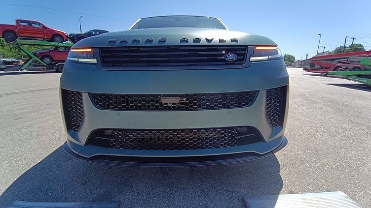 2025 Novo vozilo Land Rover Range Rover Sport Terre Green - Matte AWD SV 4.4 V8 635PS