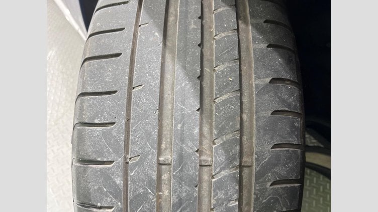 2021 認定中古車 Jaguar F-Pace Bluefire 4WD S  D200