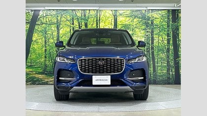 F-Pace 7