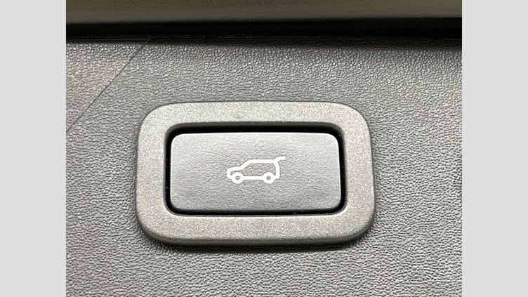 2019 認定中古車 Land Rover Discovery Sport Narvik Black ４WD ランドマークエディション