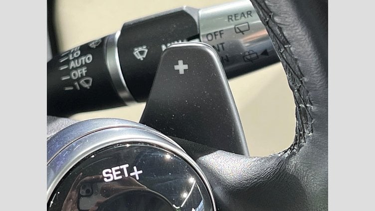 2020 認定中古車 Land Rover Discovery Sport Byron Blue ４WD S　180PS