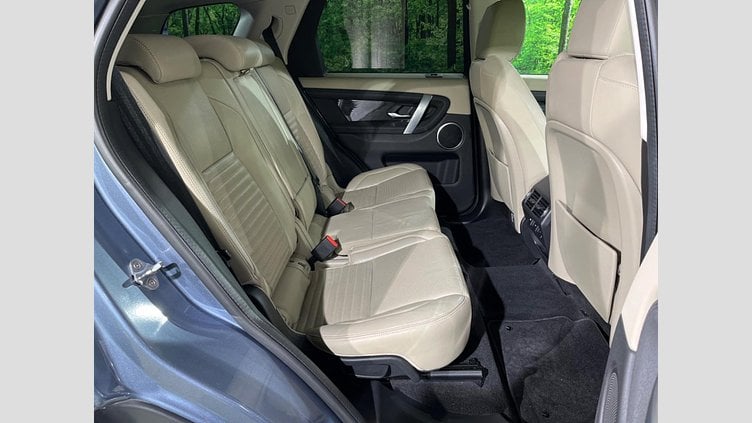 2020 認定中古車 Land Rover Discovery Sport Byron Blue ４WD S　180PS