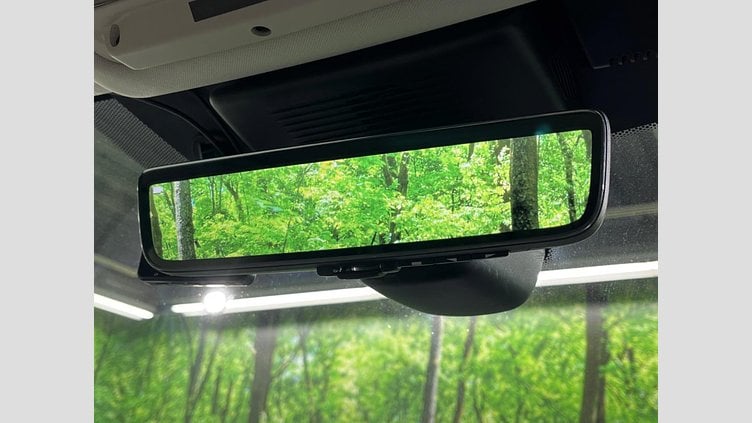 2020 認定中古車 Land Rover Discovery Sport Byron Blue ４WD S　180PS