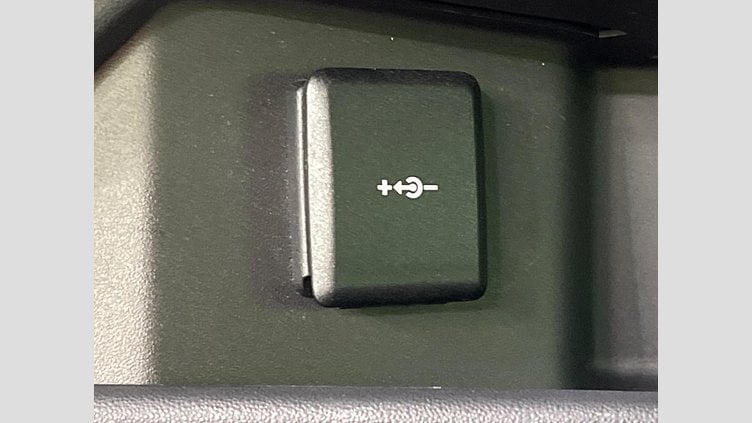 2020 認定中古車 Land Rover Discovery Sport Byron Blue ４WD S　180PS