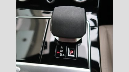 Range Rover Velar 35