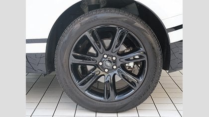 Range Rover Velar 15