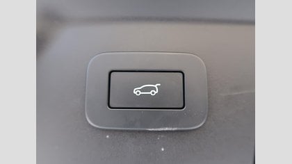 Range Rover Velar 33