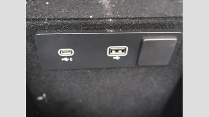 Range Rover Velar 46