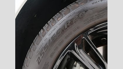 Range Rover Velar 19