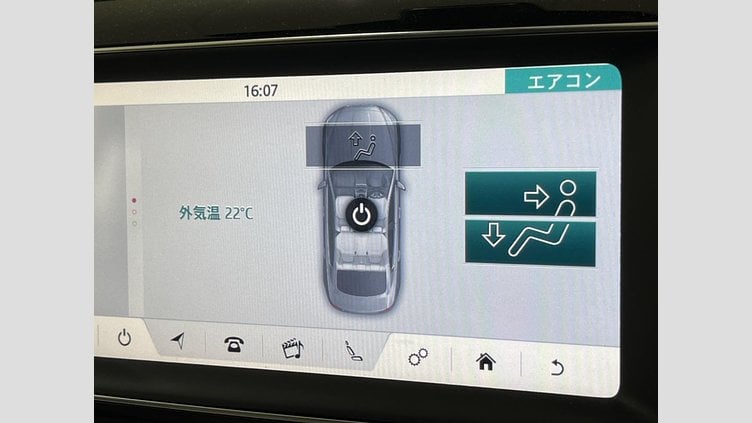 2019 認定中古車 Jaguar XE Indus Silver 204DT　４WD プレステージ