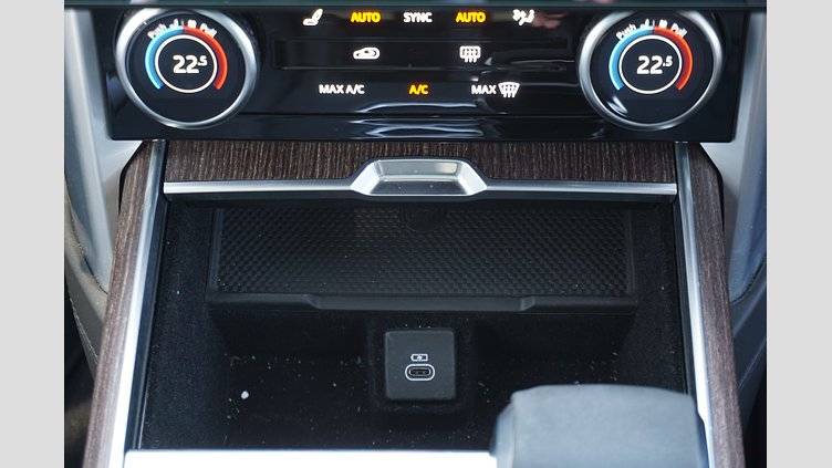 2024 認定中古車 Land Rover Range Rover リグリアンブラック - サテンフィニッシュ AWD HSE