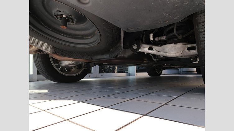 2021 認定中古車 Land Rover Discovery Sport Eiger Grey ディーゼル Ｄ１８０Ｓ