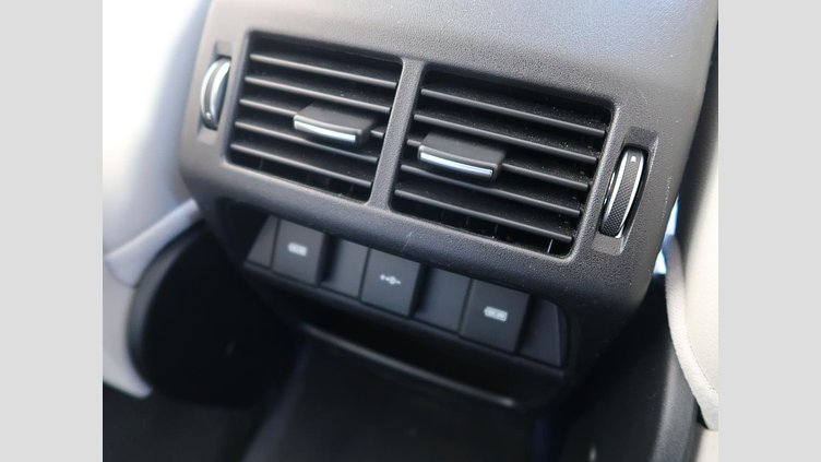 2021 認定中古車 Land Rover Discovery Sport Eiger Grey ディーゼル Ｄ１８０Ｓ