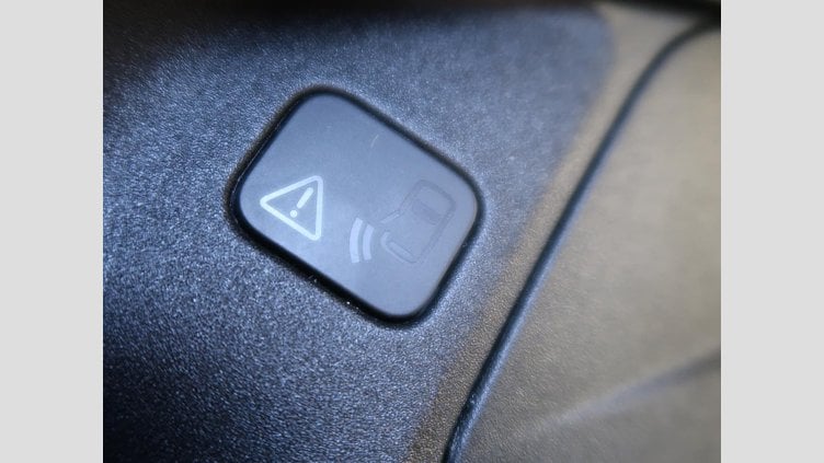 2021 認定中古車 Land Rover Discovery Sport Eiger Grey ディーゼル Ｄ１８０Ｓ