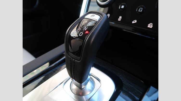 2021 認定中古車 Land Rover Discovery Sport Eiger Grey ディーゼル Ｄ１８０Ｓ