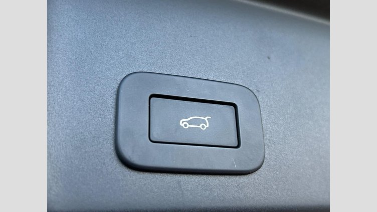 2023 認定中古車 Land Rover Range Rover Evoque Santorini Black D200 R-Dynamic SE