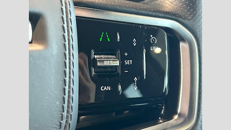 2023 認定中古車 Land Rover Range Rover Evoque Santorini Black D200 R-Dynamic SE