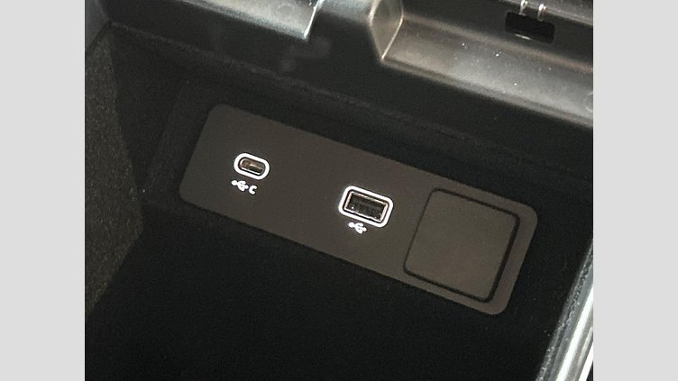 2023 認定中古車 Land Rover Range Rover Evoque Santorini Black D200 R-Dynamic SE